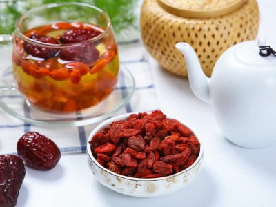 红枣枸杞泡水喝有什么好处