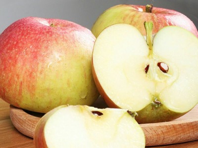 苹果带皮吃好吗 苹果怎么清洗