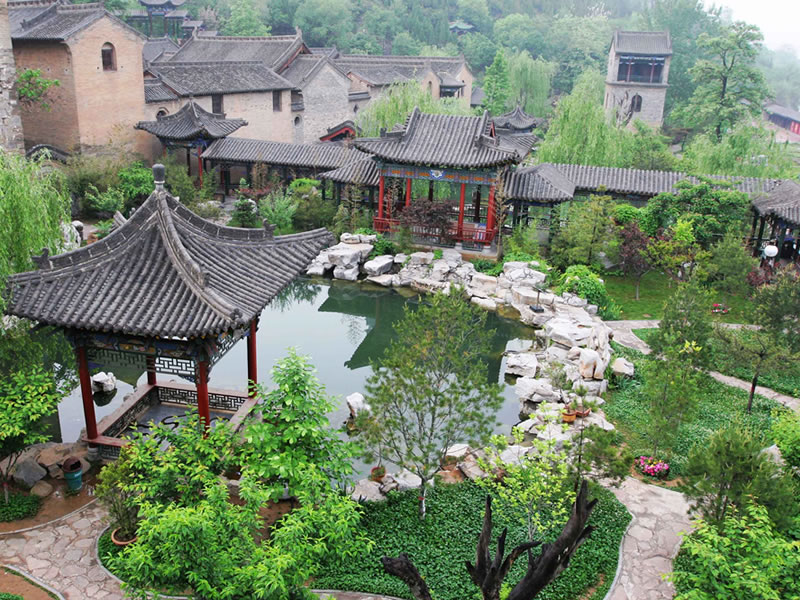 夏季不可少的十种养生草