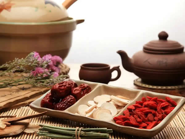 木通泡水喝的功效